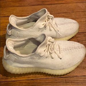 Yeezy all white. Size 6.